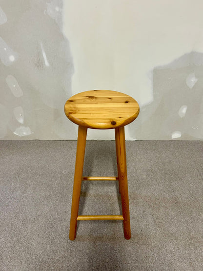Rustikaler Barhocker aus Massivholz Kiefer
