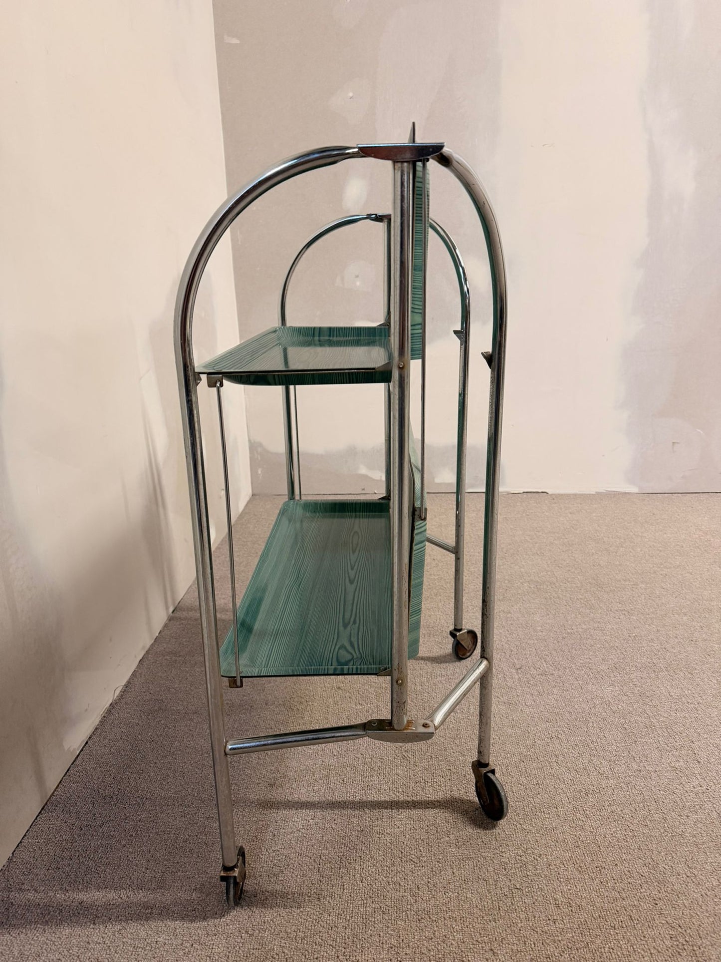 Klappbarer Vintage 1960`s Gerlinol Dinett Servierwagen