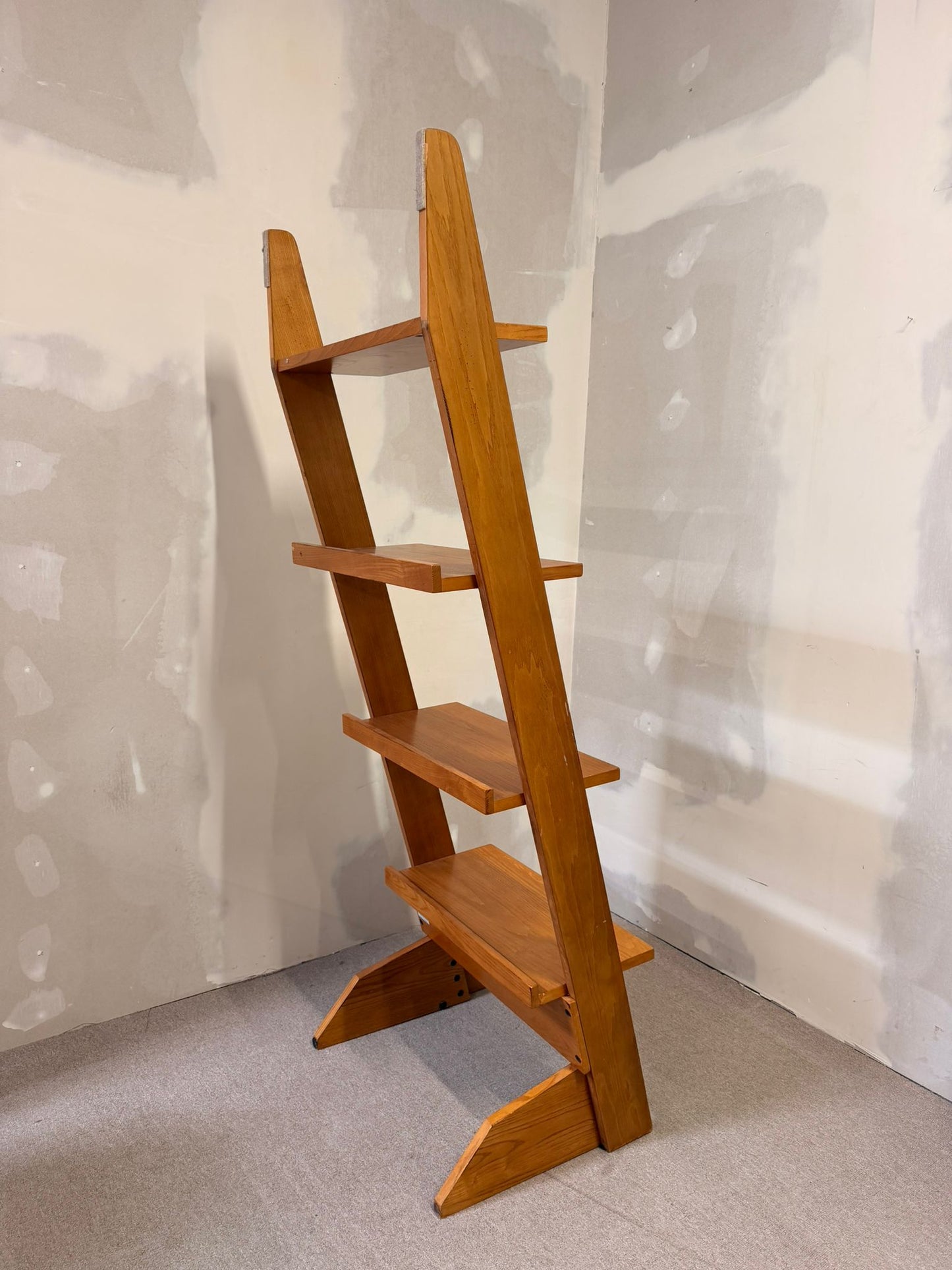 Holzleiterregal dekoratives Wandregal von American Signature