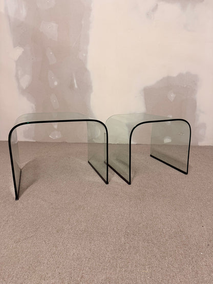 2er Set Gebogene Glas Beistelltische Waterfall Satztische