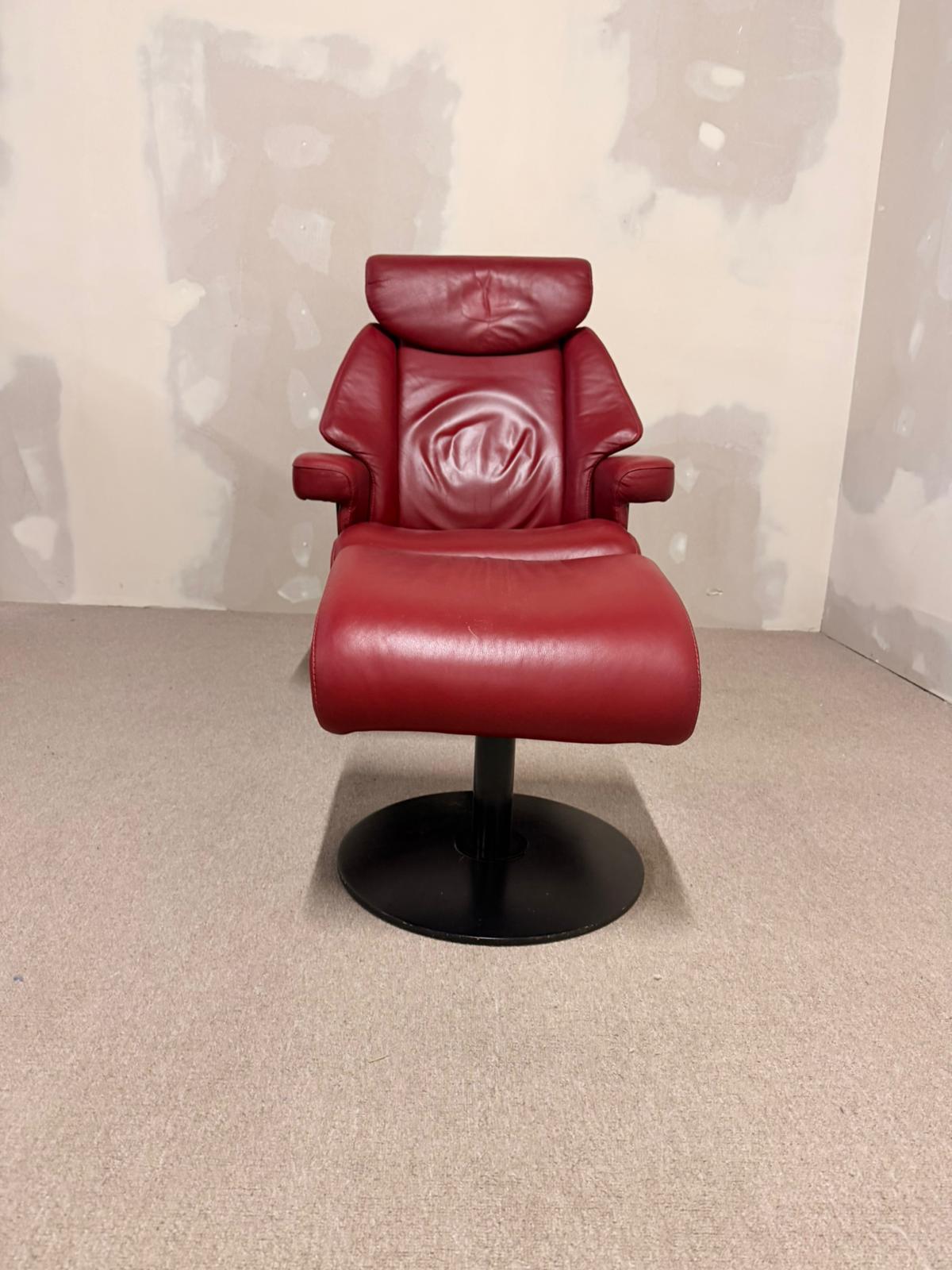 Roter Sessel mit Hocker aus Leder Loungesessel Relaxsessel