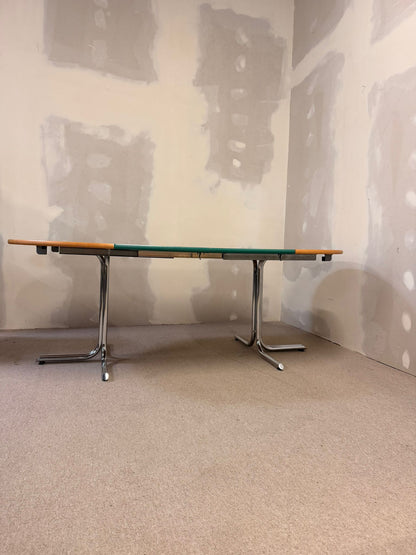 Ausziehbarer Esstisch Rund mit Chromstahl Fuss, Platten grün