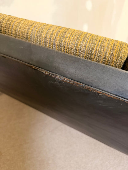 Edles vintage 4-sitzer Sofa mit Metallfüssen, Leder 70`s
