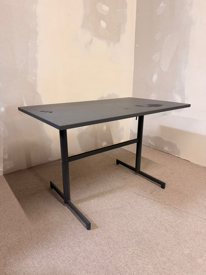 Robuster Klapptisch Gartentisch aus Metall/ Aluminium, grau