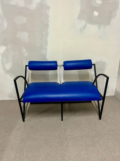Blaue Designer Couch, Sofa, Bank 2-plätzig, Metallgestell