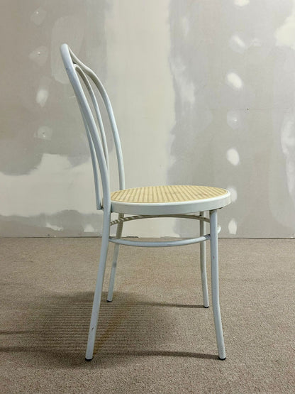 Bistrostuhl in Weiss im Stil von Thonet