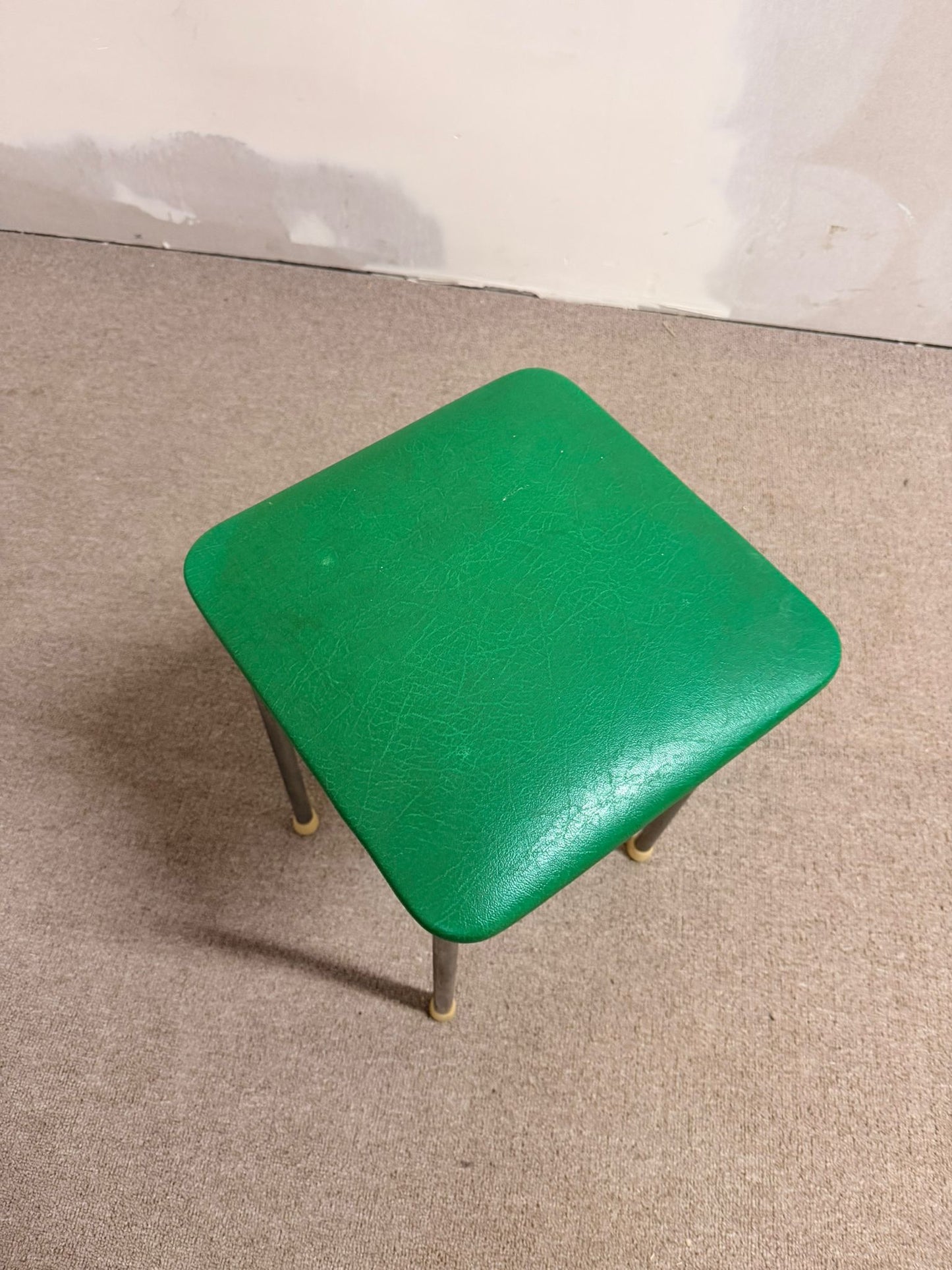 60-70er Vintage Tabourettli Hocker Sitzfläche in Grün