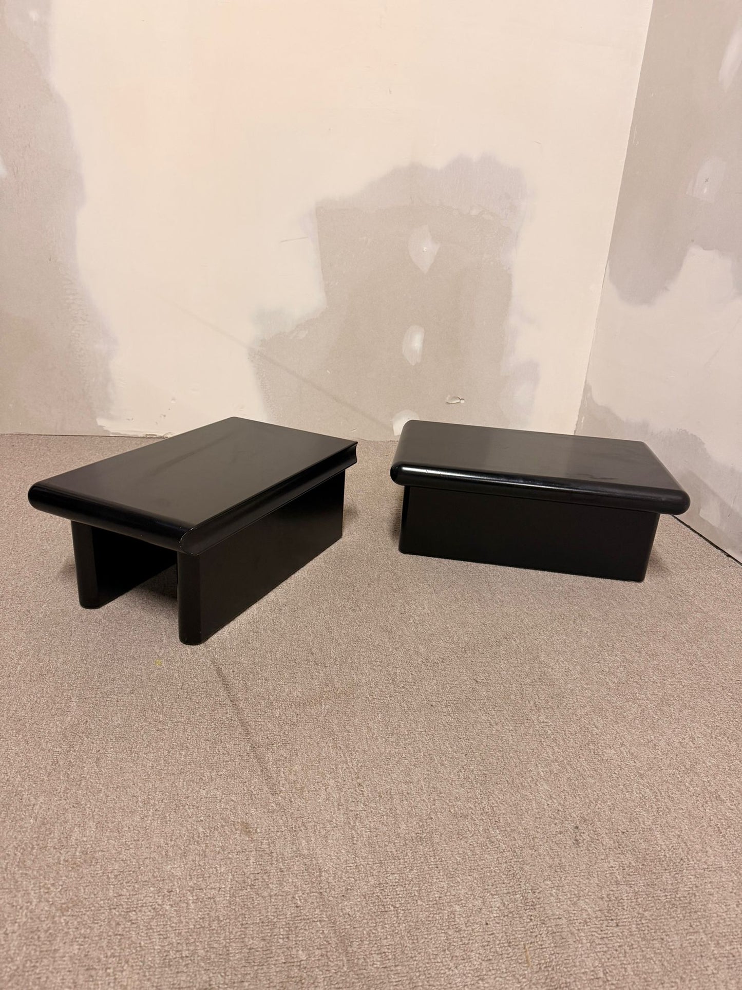 2er Set schwarze module Couchtische im Stil Rodolfo Bonetto