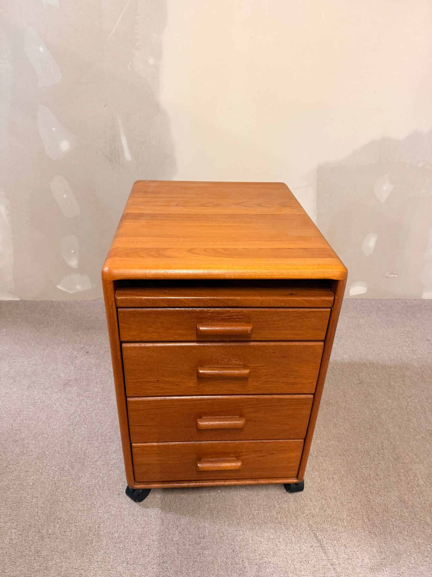 Vintage Teakholz Rollcontainer mit 4 Schubladen 1 Ablagefach