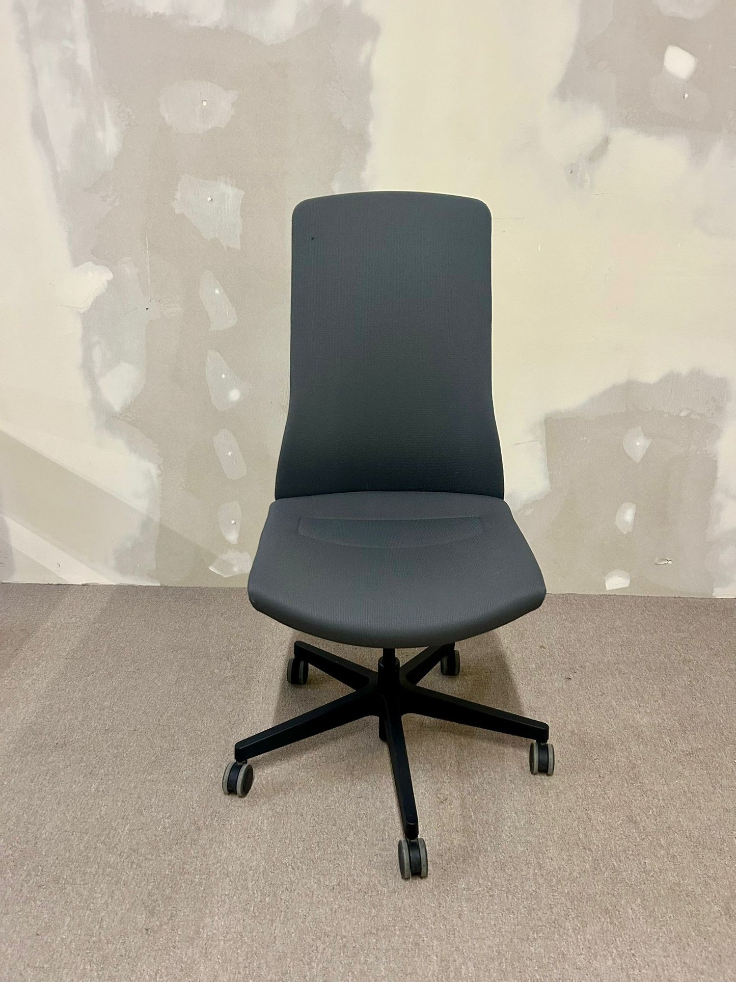 Ergonomischer Bürostuhl Interstuhl Pureis3 grau Bürostuhl