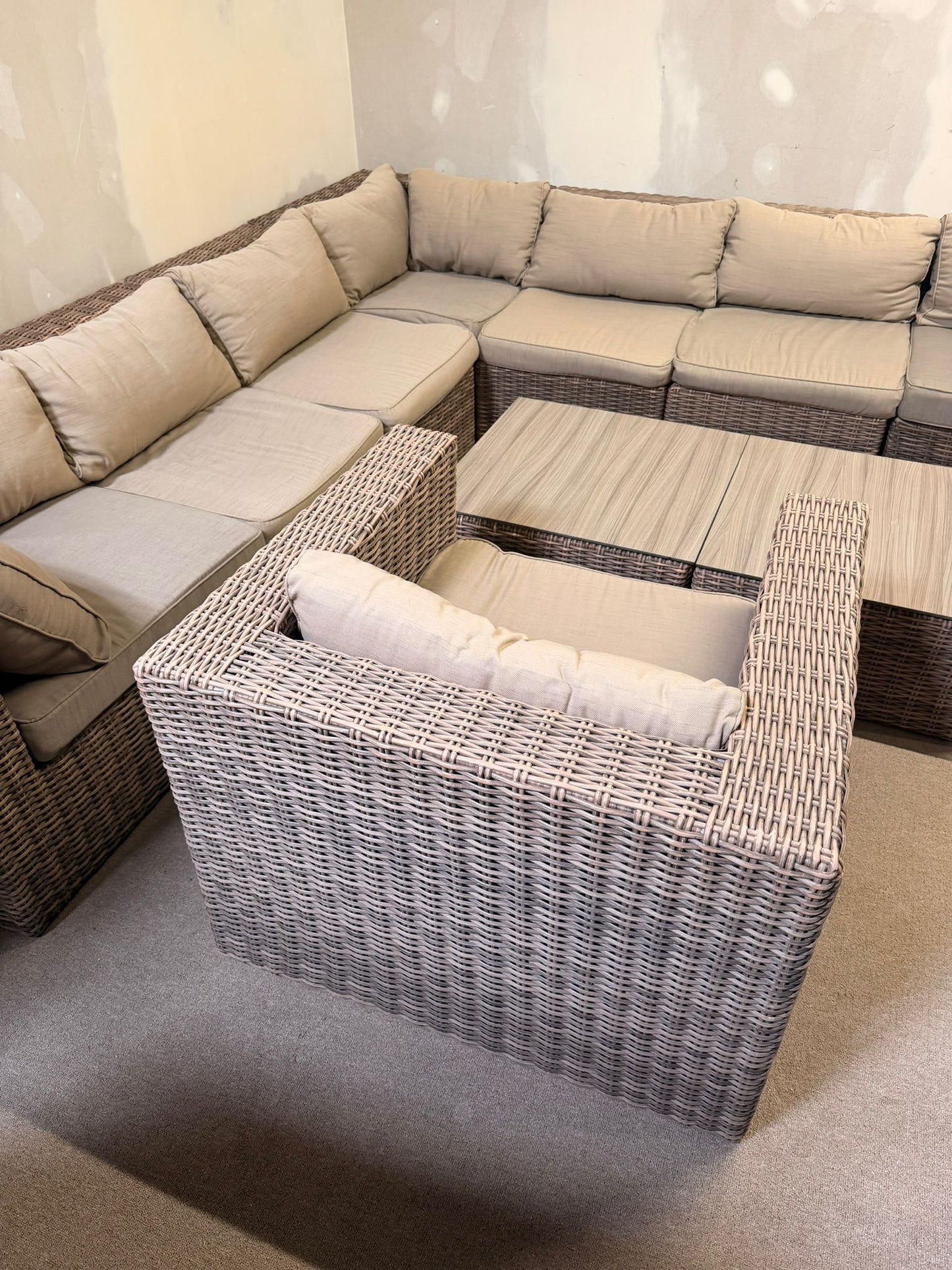 Grosse Rattan Lounge-Gruppe für den Garten und Terasse