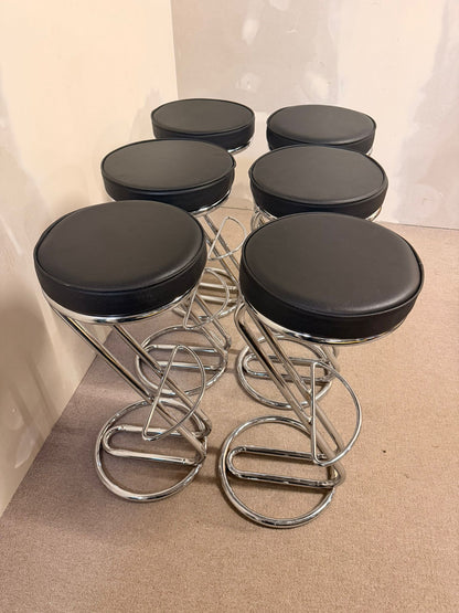 6x Barhocker Z-Modell, schwarze Polsterung mit Chromgestell