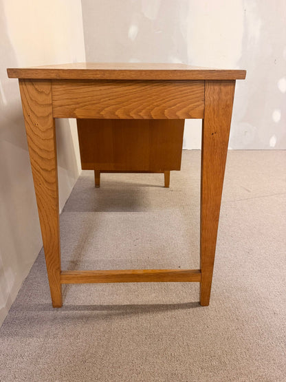 Vintage Schreibtisch aus Holz im Mid-Century Stil