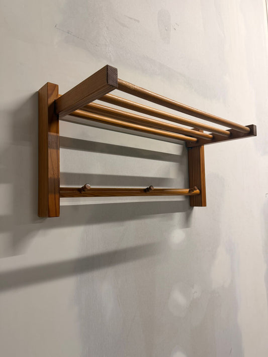 Dänische Mid Century Wandgarderobe Teakholz 1960`s Hutablage