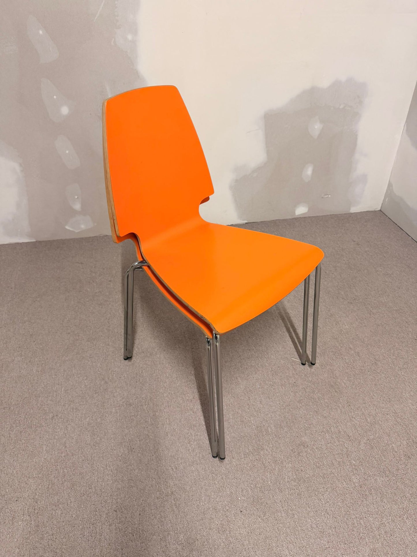 2x Ikea Vilmar Stuhl in orange, stapelbar