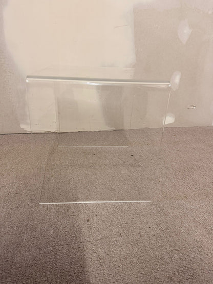 Grosser Beistelltisch aus Acrylglas Plexiglas, transparent