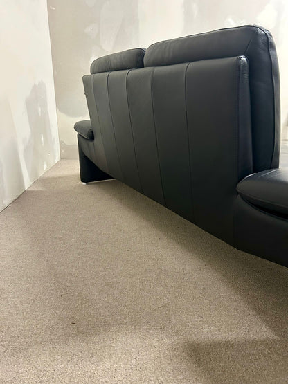 Leu Swiss Sofa schwarz Leder 2-Sitzer verstellbare Armlehnen