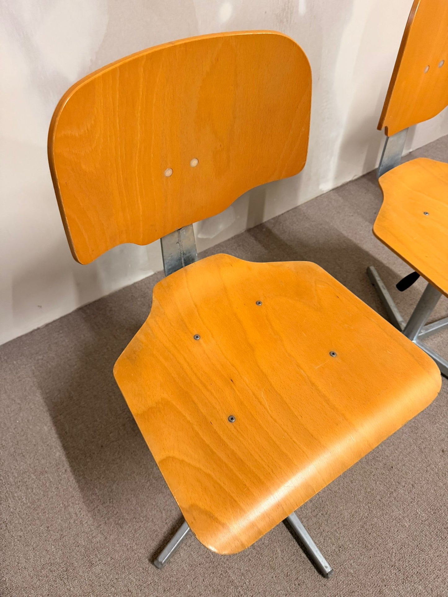 Vintage Bürostuhl Drehstuhl, Schweizer Schulstühle Bemag