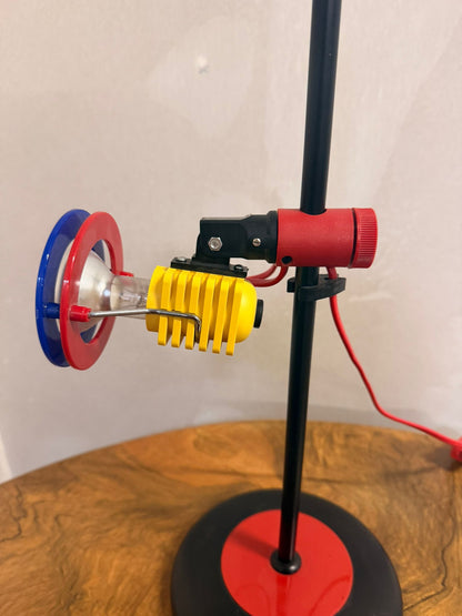 Memphis Design Lampe aus den 80er Jahre, verstellbar