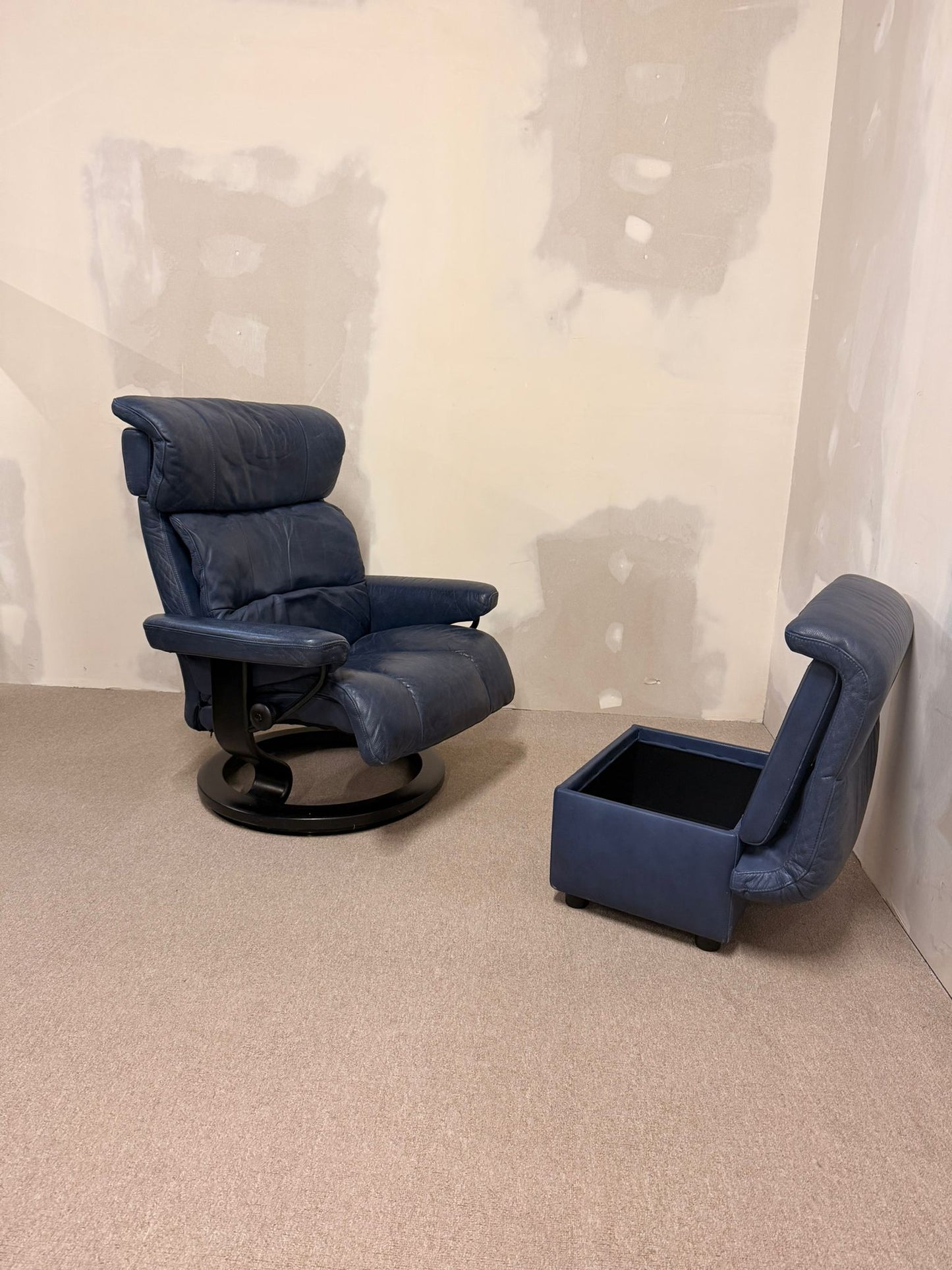 Ledersessel Relaxsessel Stressless (L) + Ottoman + Stauraum