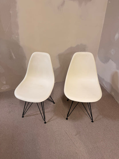 Design Schalenstuhl weiss ähnlich wie Vitra Eames