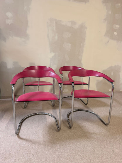 Seltene Canasta Freischwinger Stühle in Pink Arrben Italy