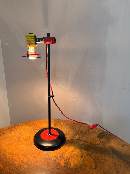 Memphis Design Lampe aus den 80er Jahre, verstellbar