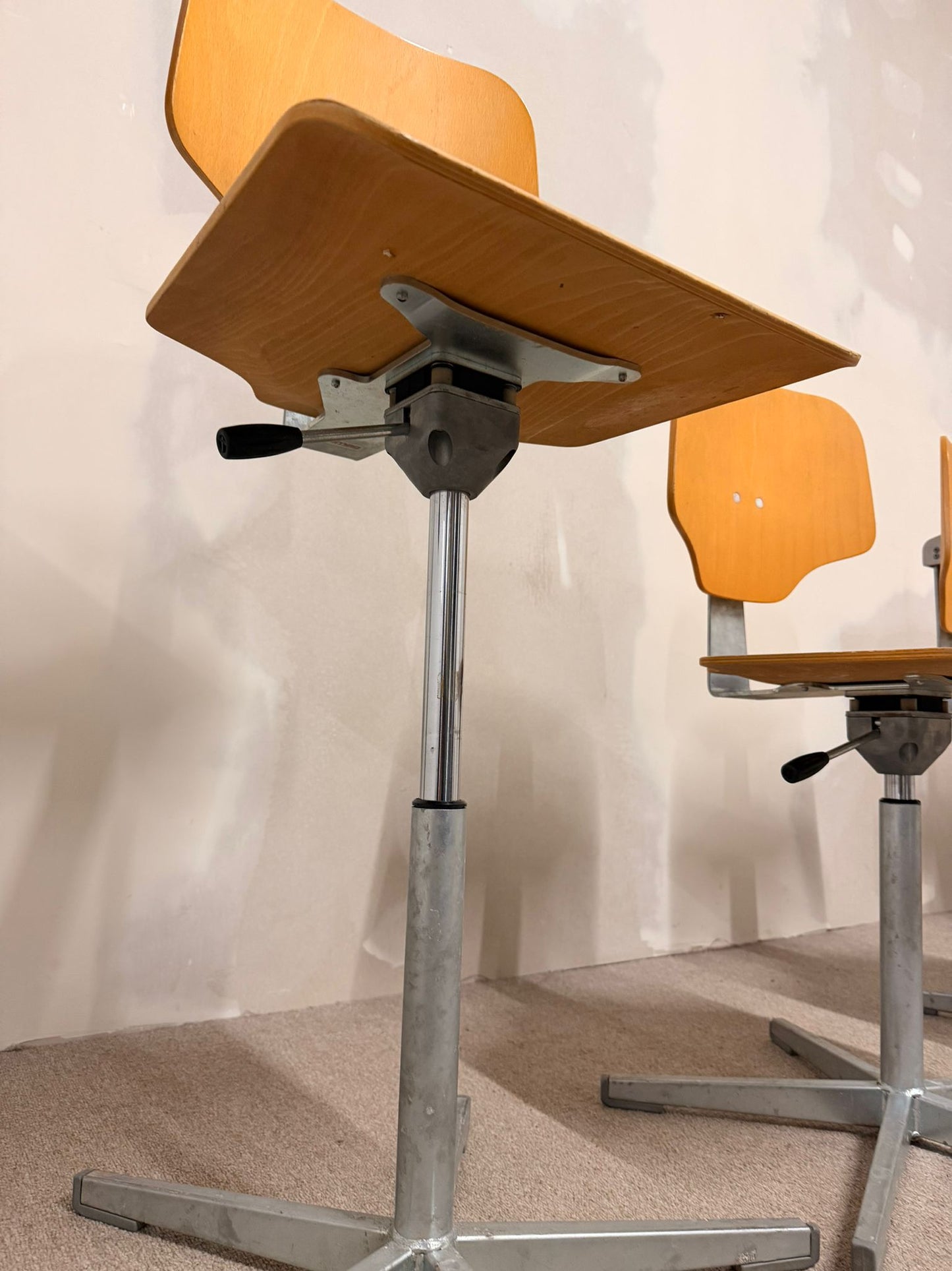 Vintage Bürostuhl Drehstuhl, Schweizer Schulstühle Bemag