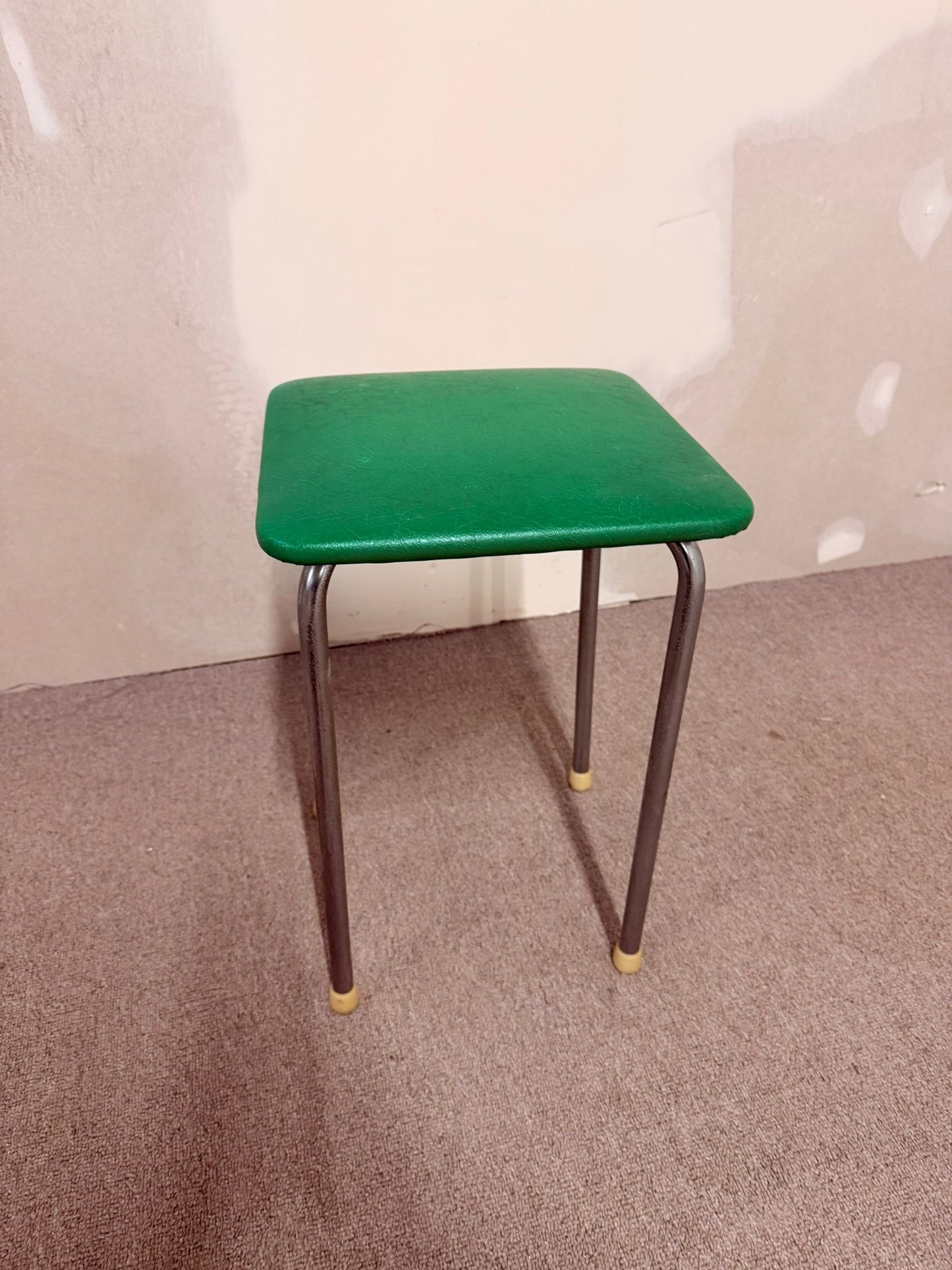 60-70er Vintage Tabourettli Hocker Sitzfläche in Grün