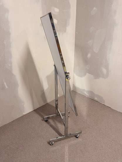 Verchromter Standspiegel mit Rollen, Ganzkörperspiegel