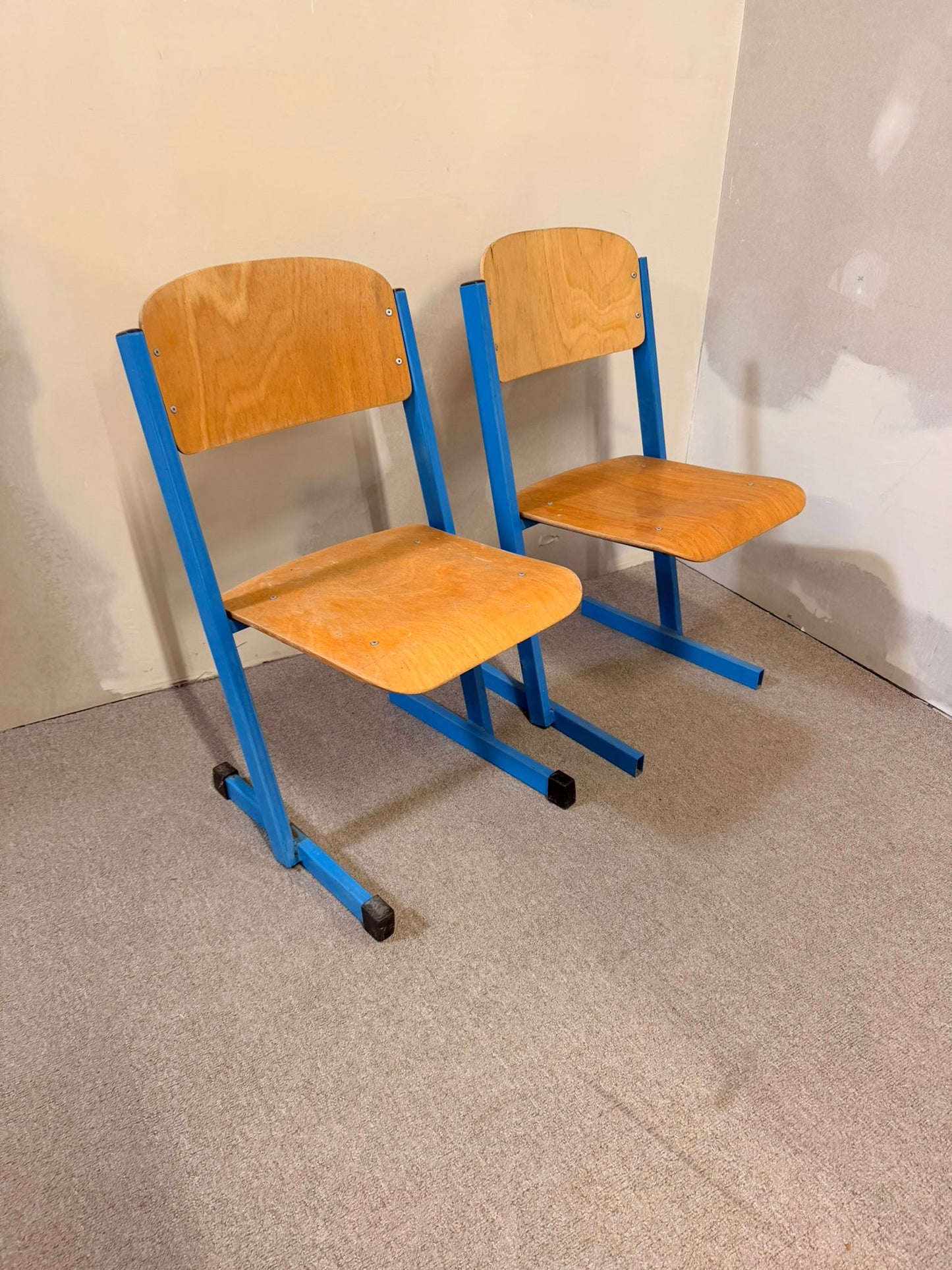 Vintage Schulstuhl in blau, Stapelstühle für Kinder