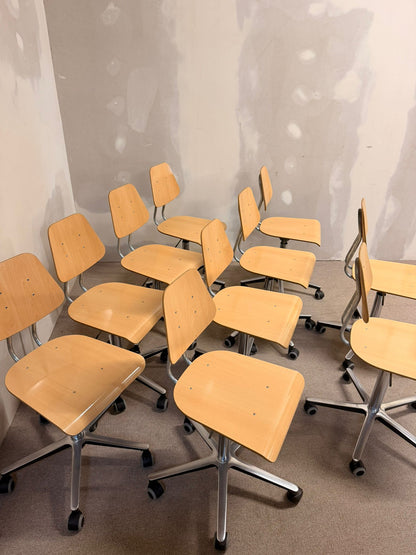 Schweizer Atelier Embru Schulstuhl Bürostuhl mit Rollen