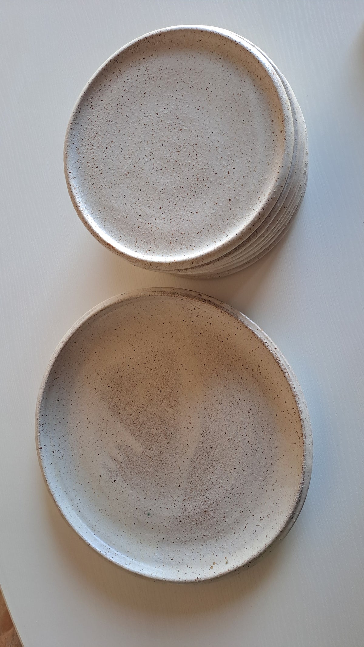 Vintage Studiokeramik Teller-Set 9-teilig handgefertigt