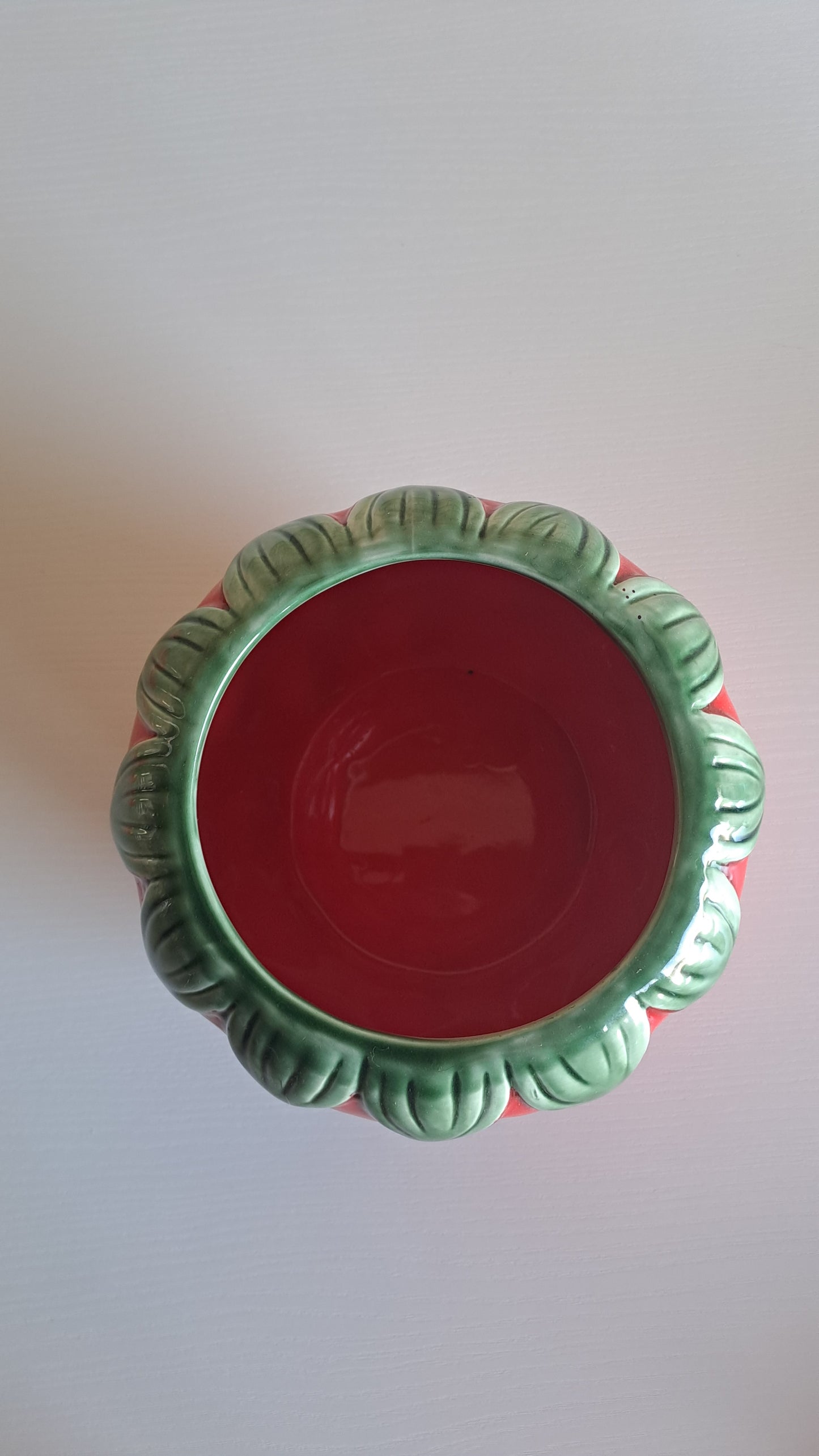 Dekorative Erdbeer Vase & Übertopf aus Keramik
