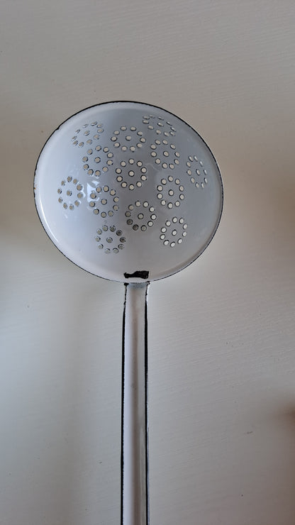 Vintage Riesswerke Emaille Küchenset mit Wandhalter