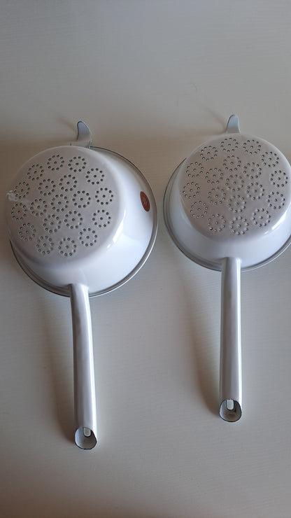 Vintage Riesswerke Emaille Küchenset mit Wandhalter