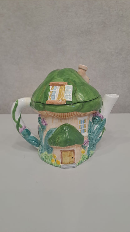 Vintage Annie Rowe Teekanne Thistle Cottage