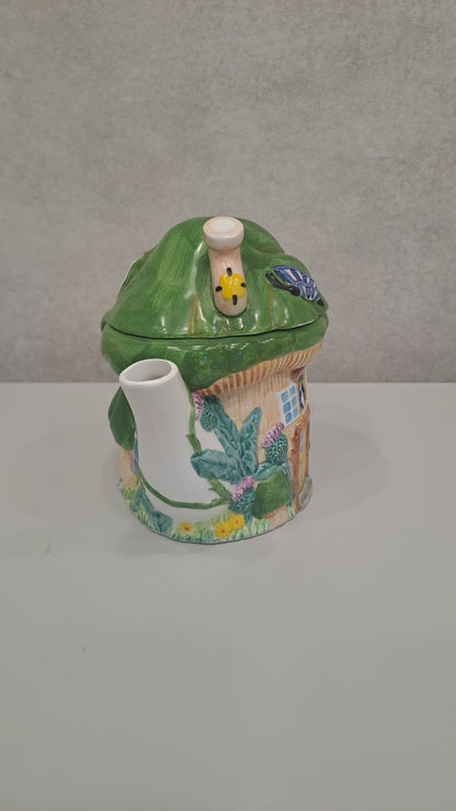 Vintage Annie Rowe Teekanne Thistle Cottage