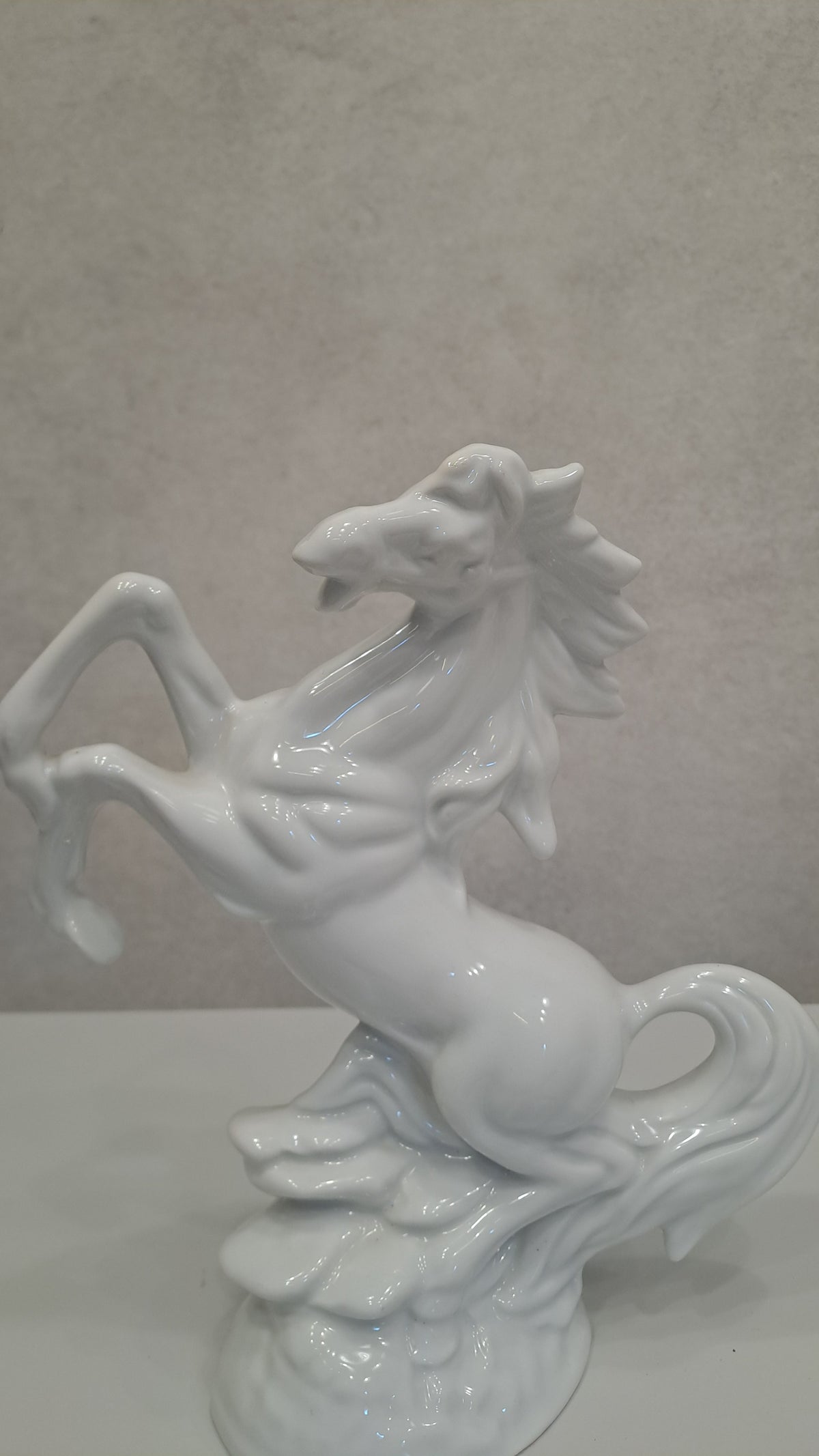 Vintage Porzellanfigur Aufbäumendes Pferd Hengst