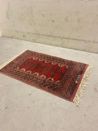 Vintage roter Orient Teppich Läufer Wandteppich