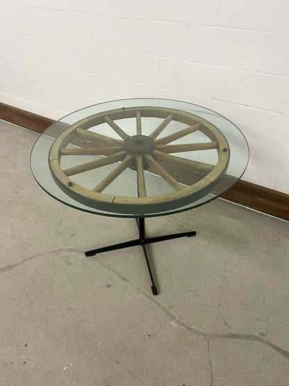 Vintage Retro Tisch mit Wagenrad Glasplatte Beistelltisch