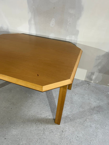 Robuster vintage Esstisch aus Holz Küchentisch stabil