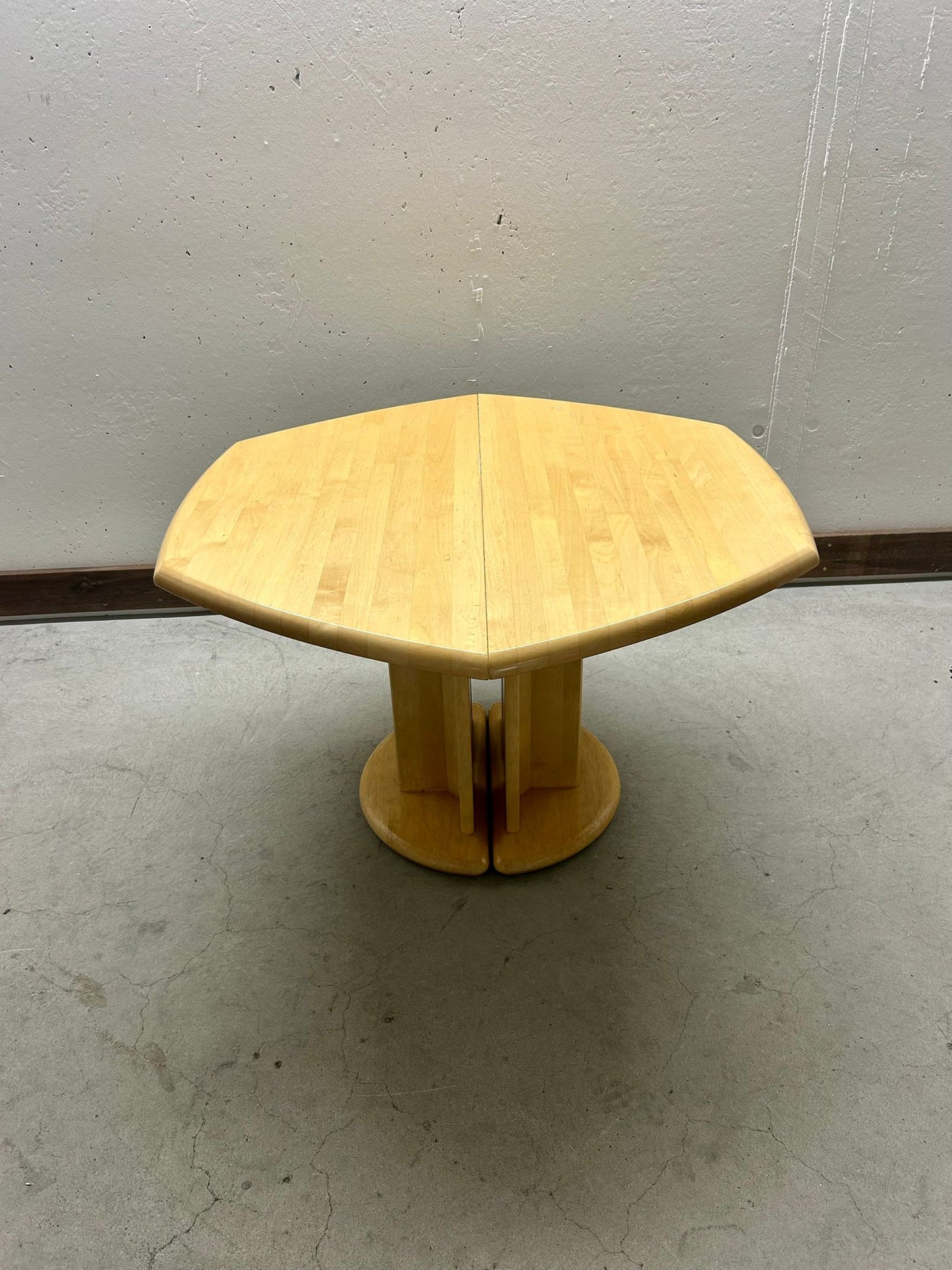6 Eckiger Esstisch Erle mit 2 Einlegeplatten stabil Tisch