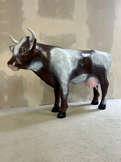 Deko Kuh Figur Lebensgross braun/weiss Garten Aussteller