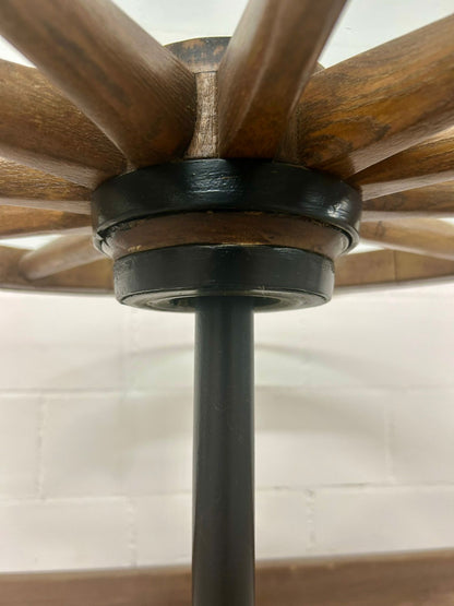 Vintage Retro Tisch mit Wagenrad Glasplatte Beistelltisch