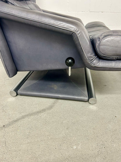 Design Leder Sessel mit Fusshocker Chromgestell Rolf Benz