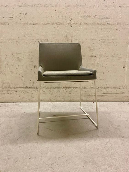 Tonic Metal - Stuhl Designermöbel Kufengestell Stoff Rossin