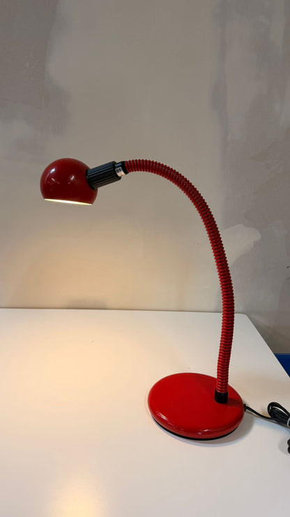 Rote italienische Space Age Tischlampe mit Schwanenhals 70`s