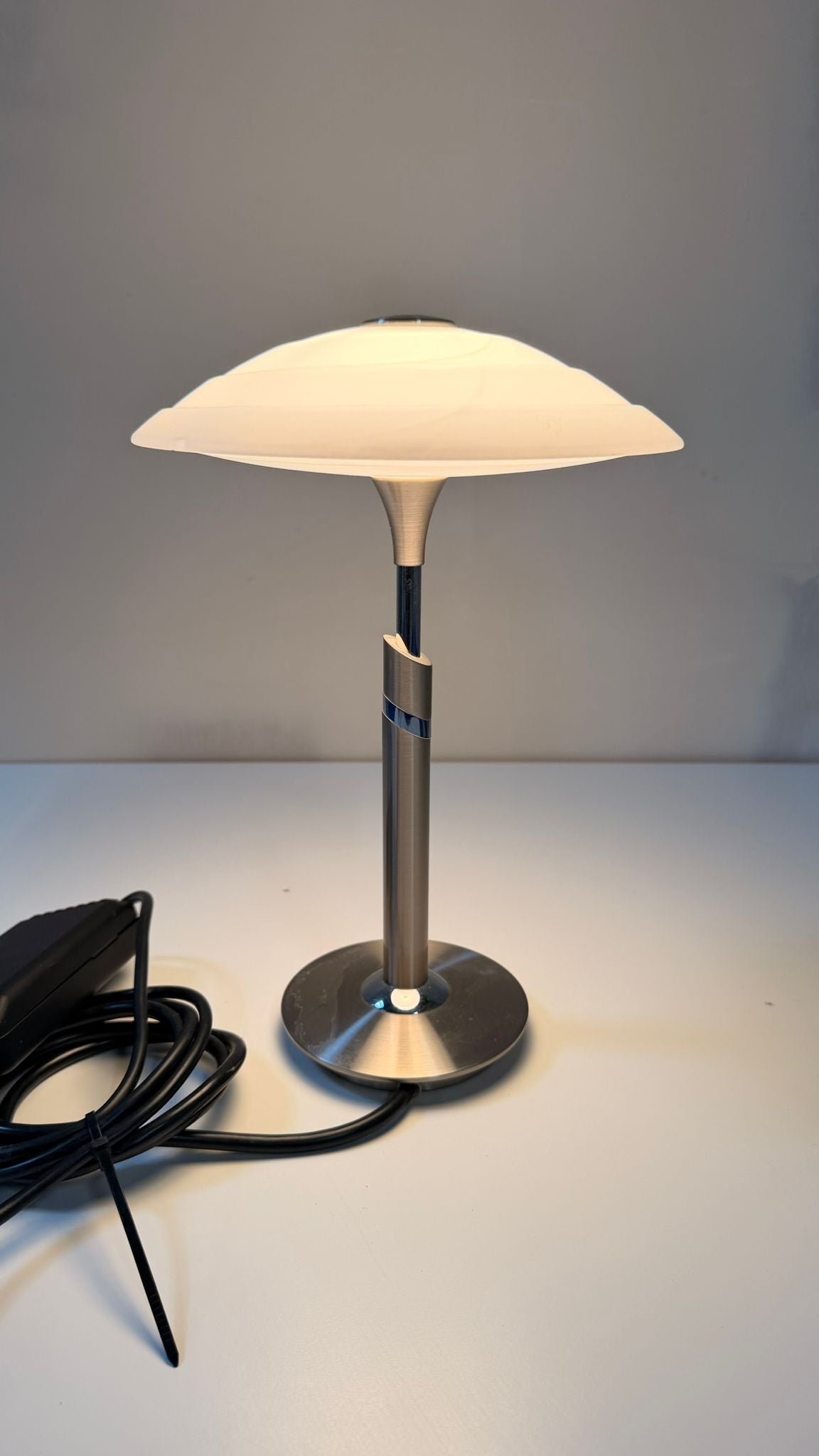B + M Tischlampe Chrom matt/poliert Pilzlampe 90er Jahren