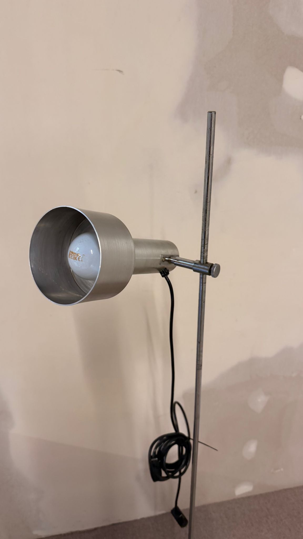 70er Vintage Aluminium Stehlampe, minimalistische Spotlampe